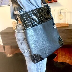 Vintage BRIGHTON leather patent black crossbody bag w silver charm